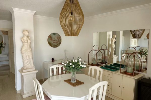 383578_5e2b82c956_28