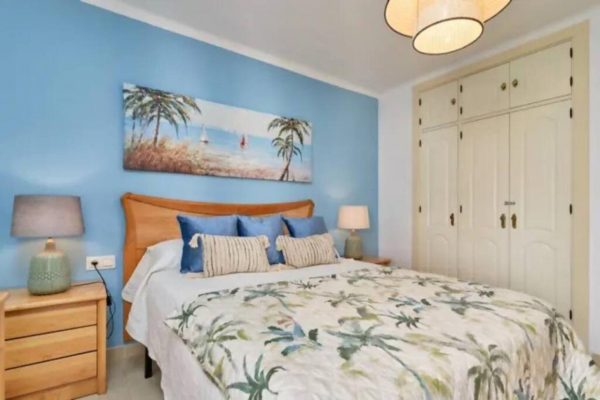 383578_66ce753592eab_15